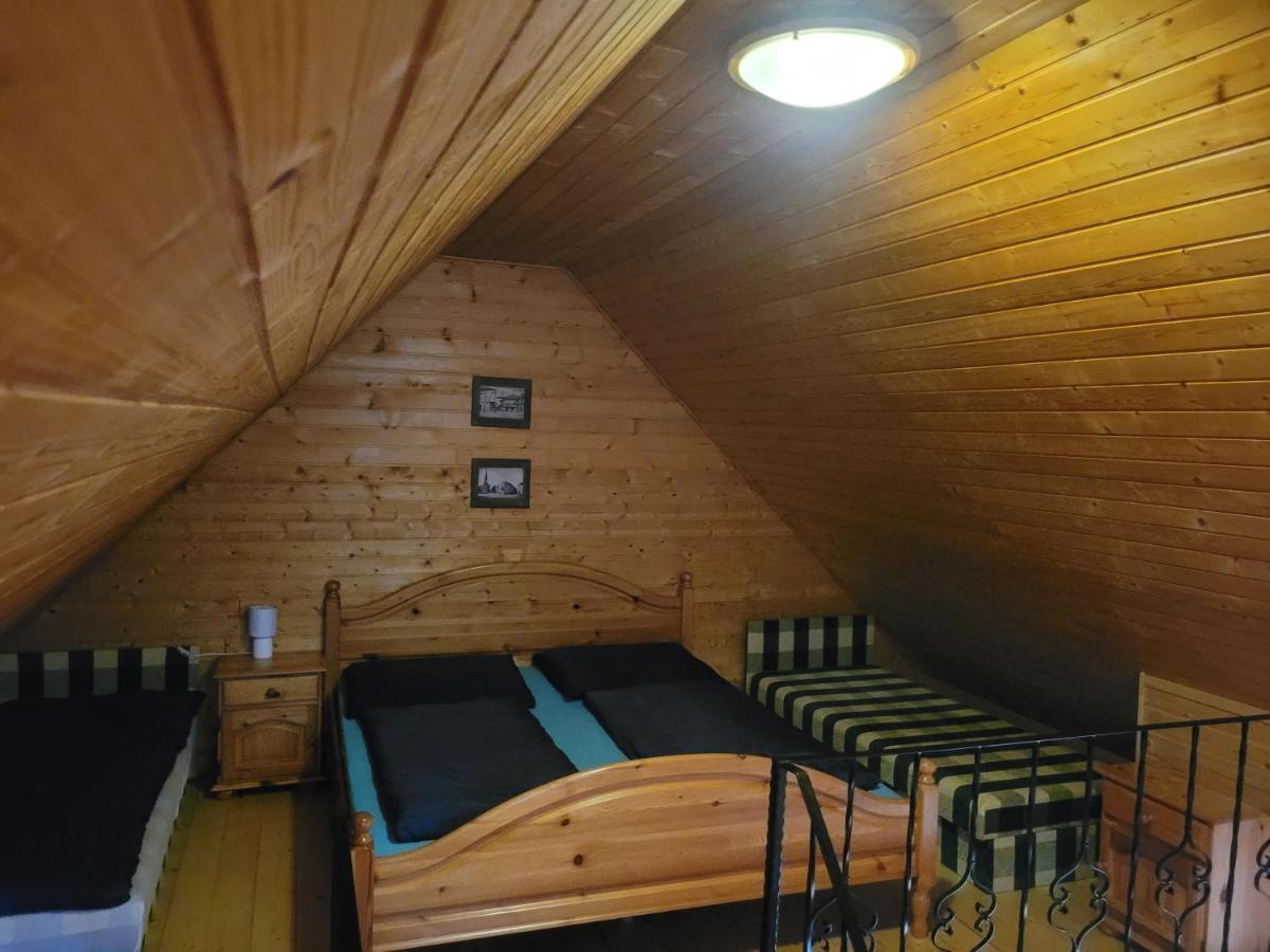 Mohas Vendeghaz Koszeg Mohas Ut 107 Hotel Bagian luar foto