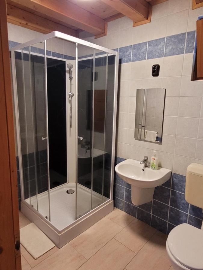 Mohas Vendeghaz Koszeg Mohas Ut 107 Hotel Bagian luar foto