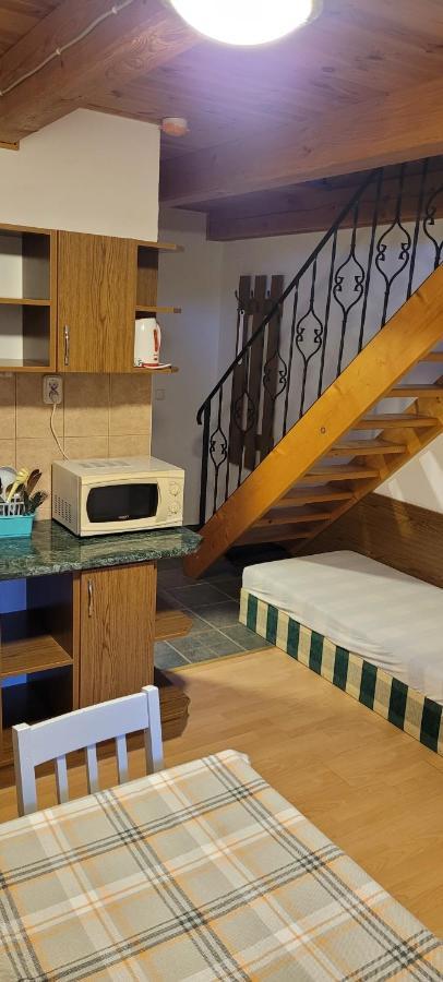 Mohas Vendeghaz Koszeg Mohas Ut 107 Hotel Bagian luar foto