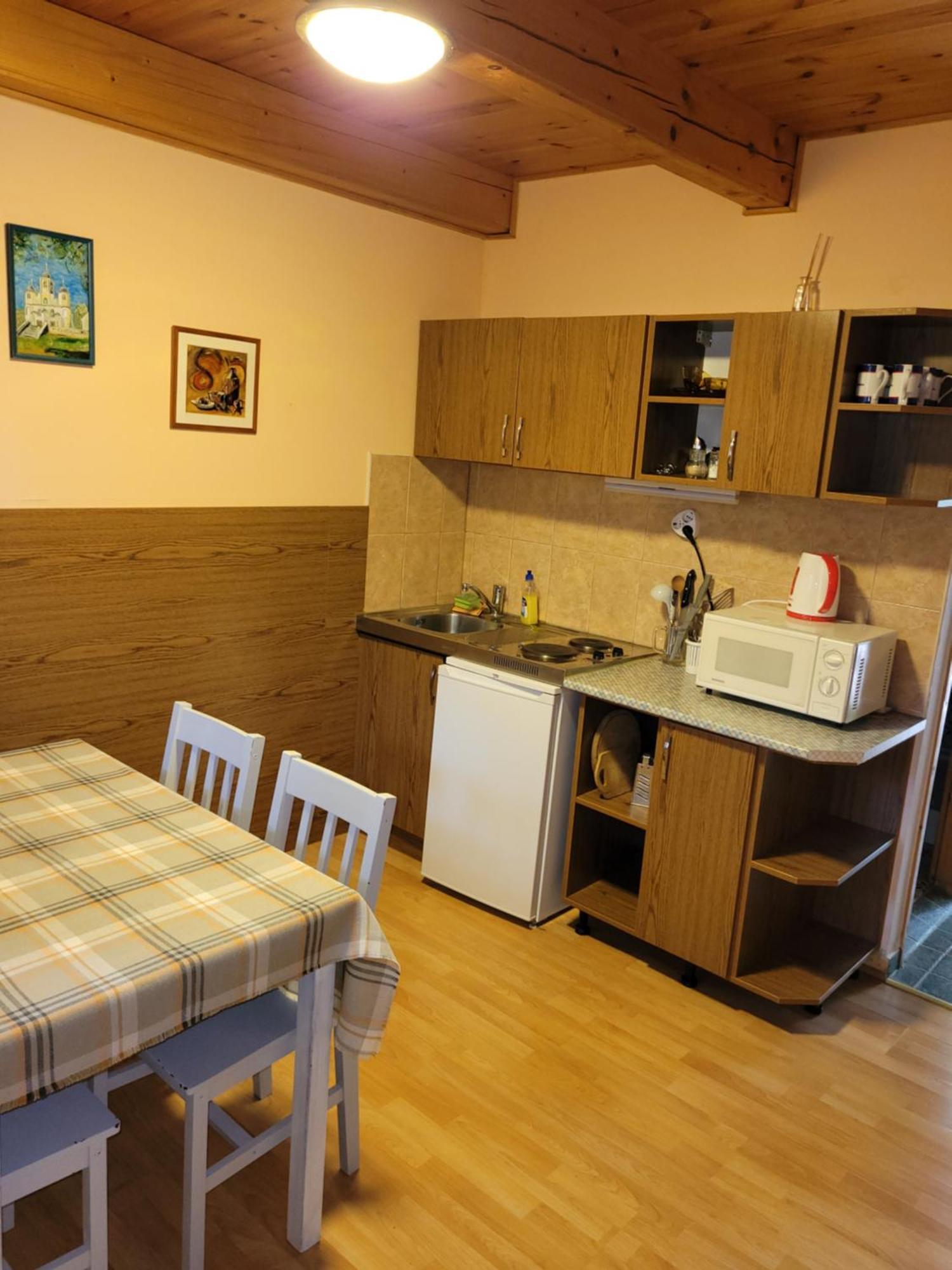Mohas Vendeghaz Koszeg Mohas Ut 107 Hotel Ruang foto